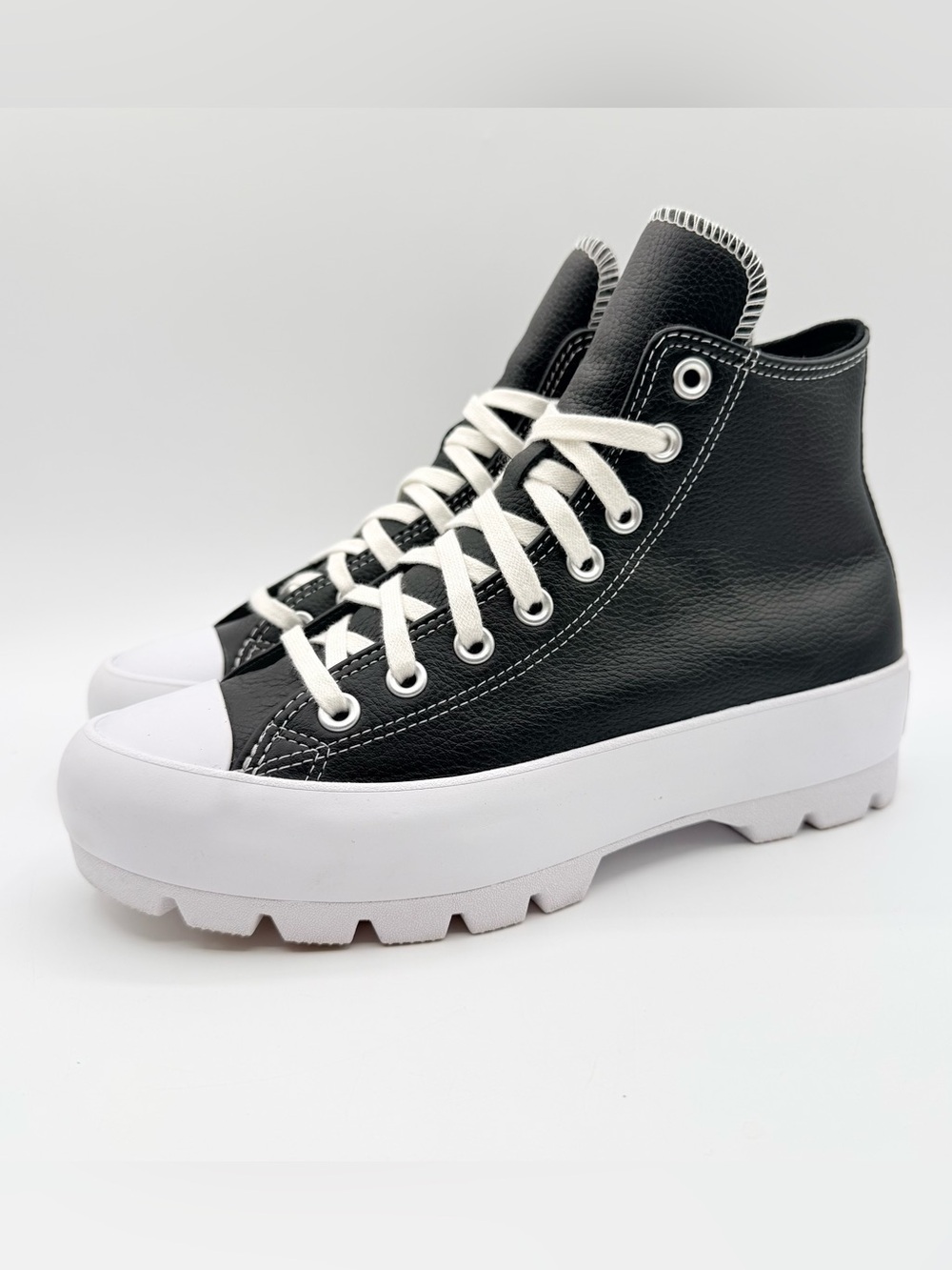 Converse All Star CTAS Lugged Hi Black White Leather Womens 8.5 Sneakers 567164C